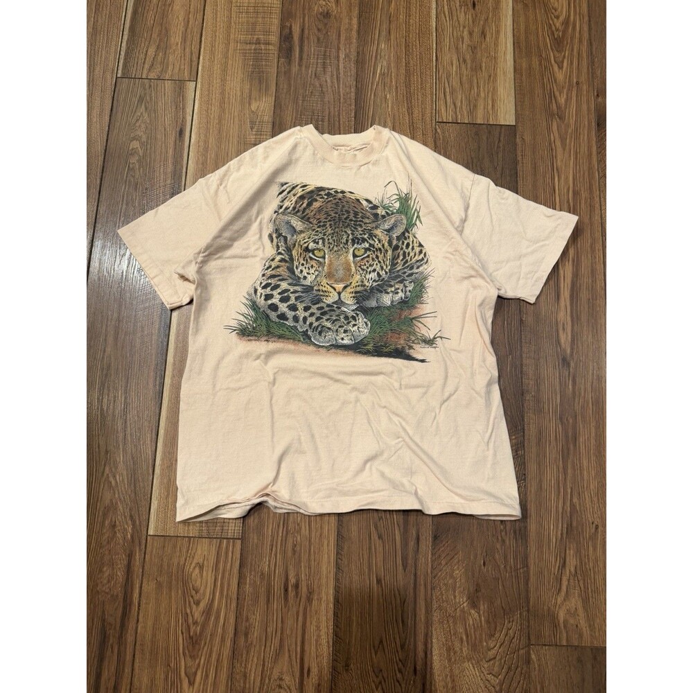 Vintage 90’s Cheetah Nature Single Stitch Graphic T-Shirt Size XL Cream